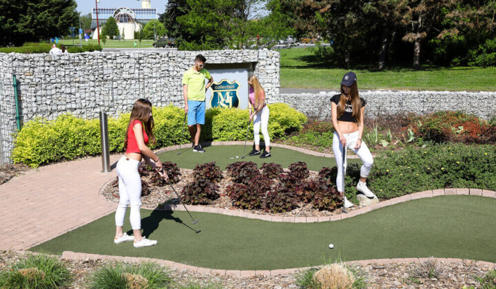 Minigolf Hotel HVIEZDA***